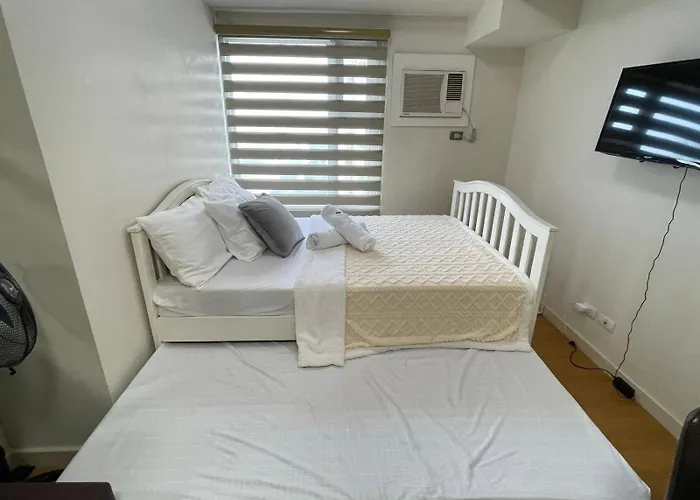For Staycation In 8 Adriatico Apartment